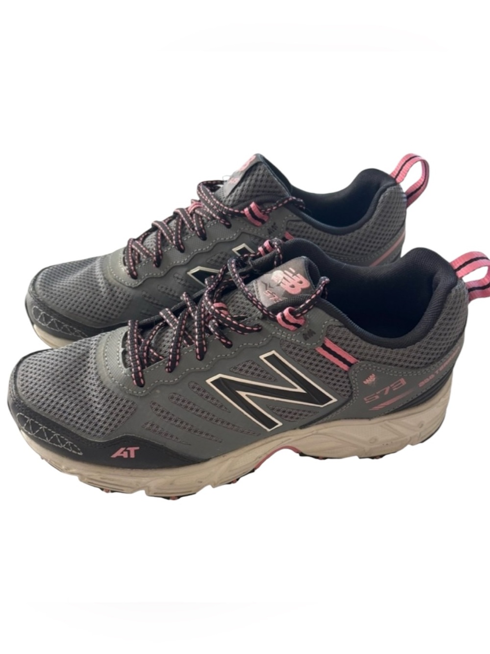 NWOT New Balance Gray Pink 573 V2 Trail & Off Road Track Sneakers Shoes SZ 10.5